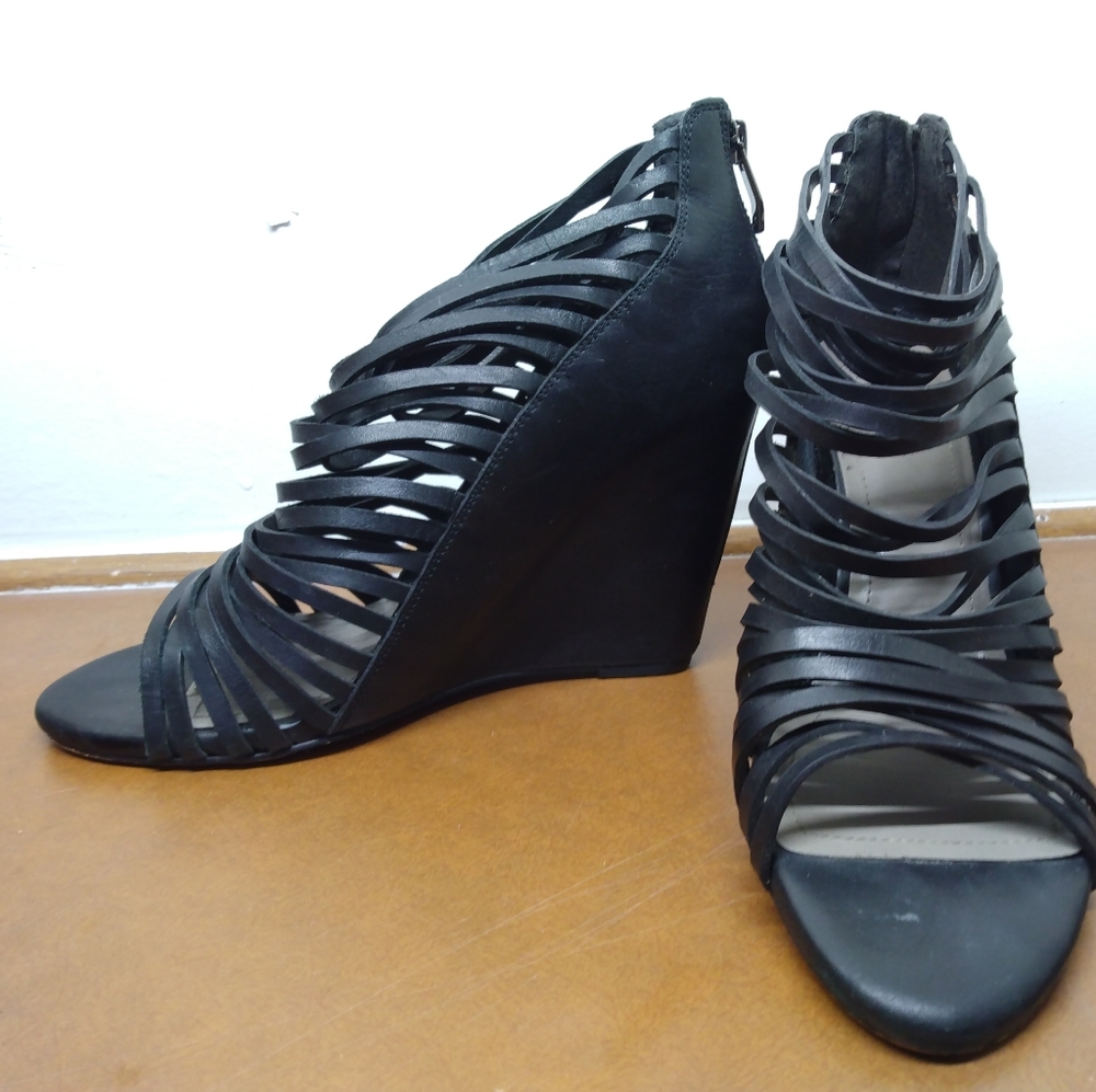 Vince Camuto Zeplin Wedges Black Women's Size 9.5M